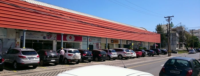 Alpha Mall Campinas is one of Locais curtidos por Paty.