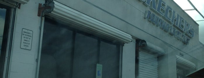 skechers on westheimer