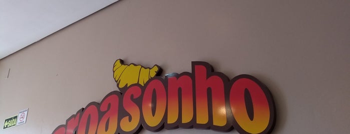 Croasonho is one of Padarias e Cafeterias.