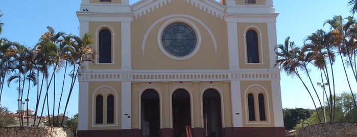 Igreja São Sebastião is one of Vanessa : понравившиеся места.