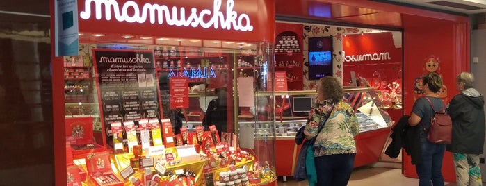 Mamuschka is one of Mejores lugares para comprar pan dulce en Bs.As.