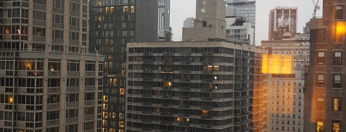 Residence Inn by Marriott New York Manhattan/Times Square is one of Maj'ın Beğendiği Mekanlar.