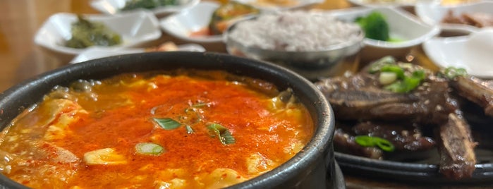 Young Dong Tofu House is one of DUBLIN FAVORITE.