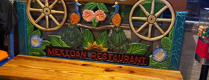 El Mazatlan Mexican Restaurant is one of Fav restaurants.