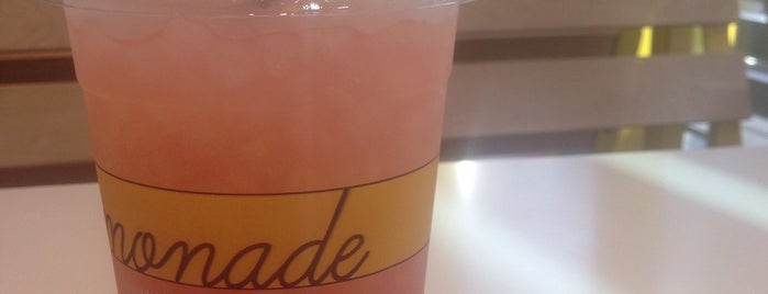 Lemonade is one of Luis : понравившиеся места.
