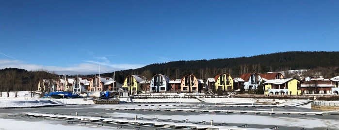 Landal Marina Lipno is one of Orte, die Petr gefallen.