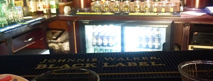 Ka Bar is one of Locais curtidos por yasar.