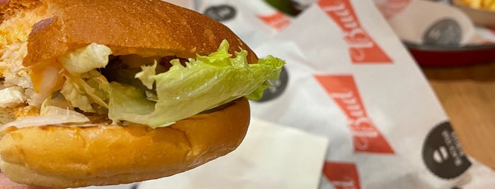 Black Star Burger is one of Posti che sono piaciuti a Tiffany.