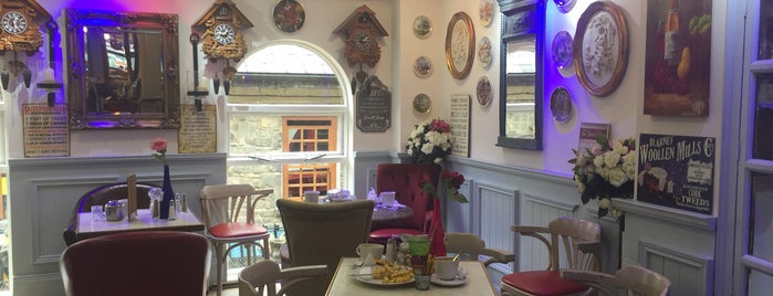 Ml Dore Nostalgia Café is one of Kilkenny.