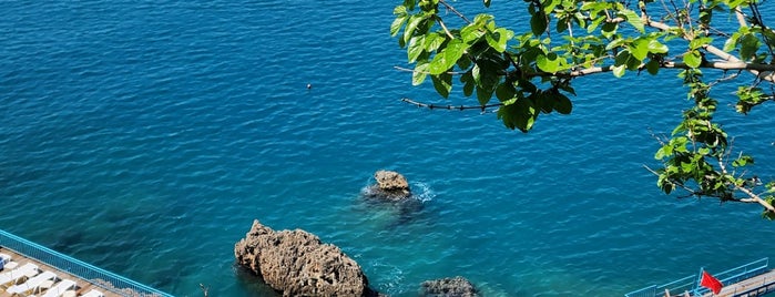 İnciraltı Plajı is one of Antalya.