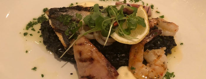 Fishbone Bistro is one of Ontario - Food to try.