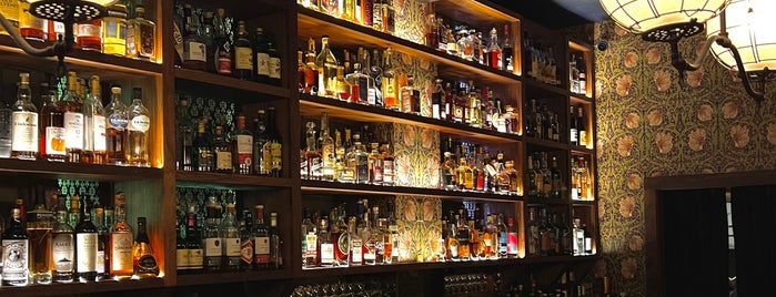 Scotch Lodge is one of Bars.