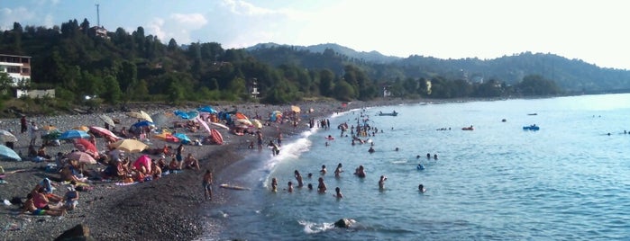Işıklı Beach is one of Lugares favoritos de Hayri.