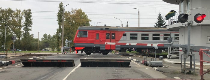 Ж/д станция «Стрельна» is one of Железнодорожные объекты и станции.