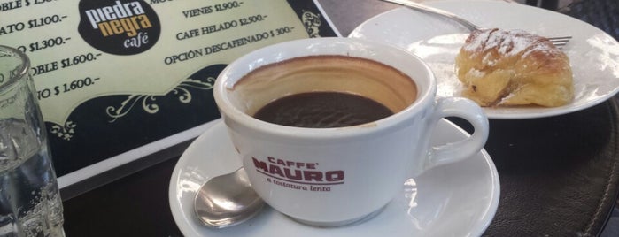 Piedra Negra Café is one of Locais curtidos por Diego.