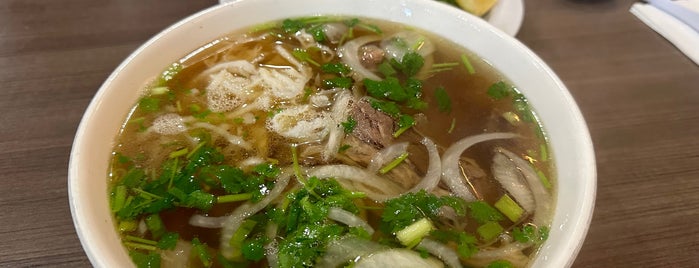 Pho Tau Bay is one of Favorite places.