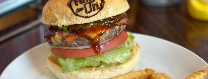 Reg-On Diner is one of Tokyo Burger Map.