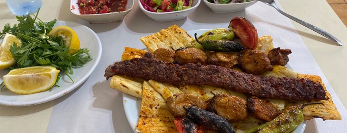 Tarihi Kuruköprü Ocakbaşı is one of yemek yemek.