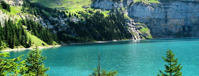 Oeschinensee is one of Lugares que quiro visitar.