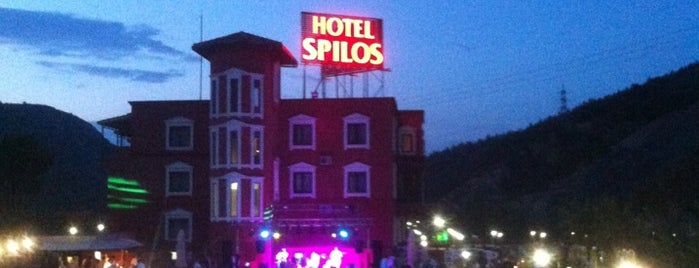 Spilos Hotel is one of Lieux sauvegardés par TARIK.