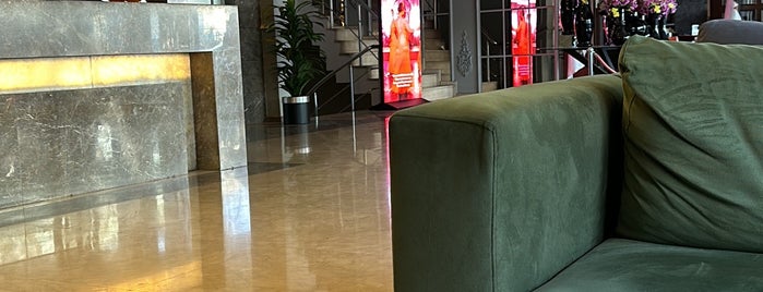 Grand S Hotel is one of Estambul, Dubai e India.