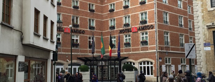 Hotel Amigo is one of Locais curtidos por Eric.