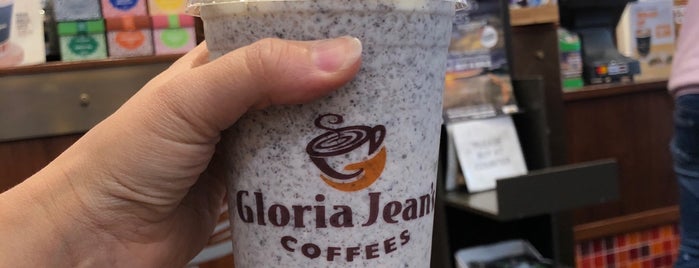 Gloria Jean's Coffees is one of Brendan’s Liked Places.