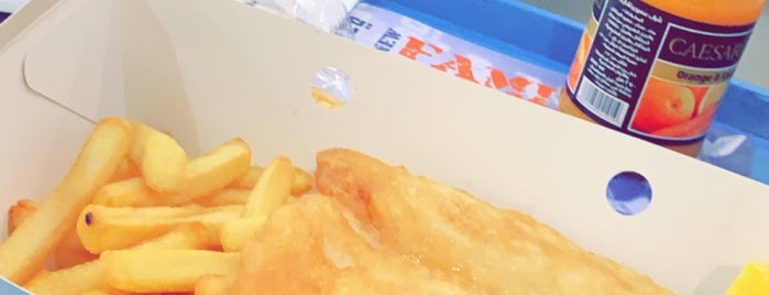 London Fish And Chips is one of Abu Lauren : понравившиеся места.