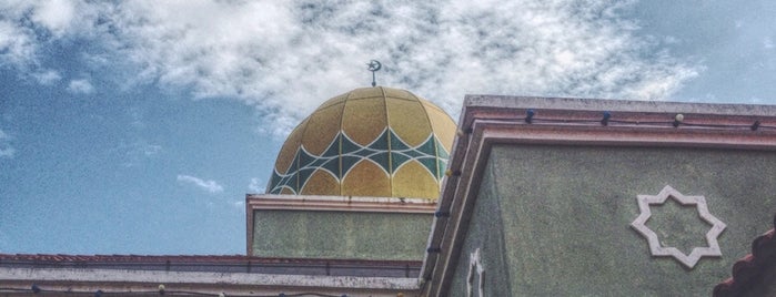 Masjid Al-Hikmah Bandar Lama Rompin is one of Masjid & Surau, MY #4.