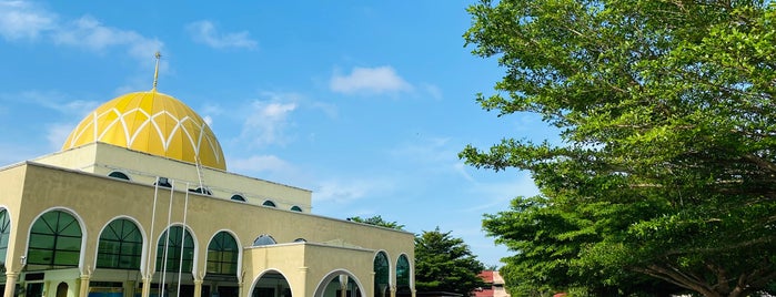 Masjid Medan Tok Sira is one of Masjid & Surau #5.