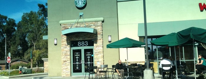 Starbucks is one of Emil : понравившиеся места.