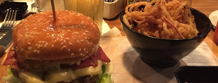 Pampas Burger is one of Place-to-be-with.