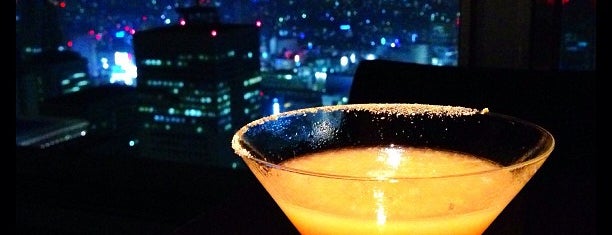 ニューヨークバー is one of Cool Tokyo Bars.