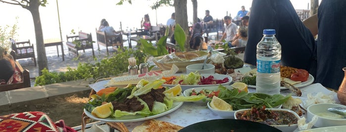 Acem Gölü is one of Urfa-Mardin-Diyarbakır-Van-Malatya-Erzurum.