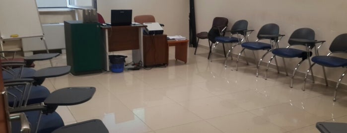Denetimli Serbestlik Müdürlüğü Grupla Psikolojik Danışma Odası is one of Tempat yang Disukai Mesut.