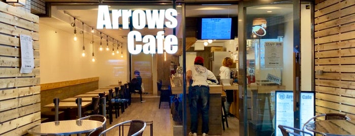 Arrows Cafe is one of 🍩 : понравившиеся места.
