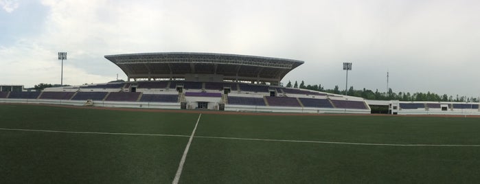 DMU Football Ground is one of 大连医科大学 DMU.