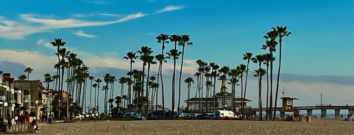 Balboa Peninsula is one of Newport Beach.