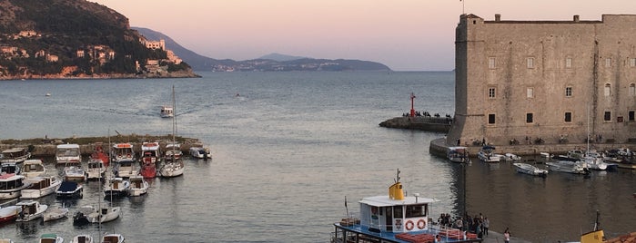 Luka Dubrovnik is one of Hrvatska.