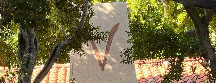 Le Vallauris is one of Palm Springs.