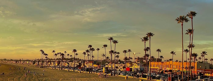 City of Newport Beach is one of Los Angeles.