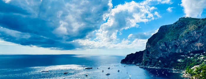 Hotel Punta Tragara Capri is one of Italia to go.