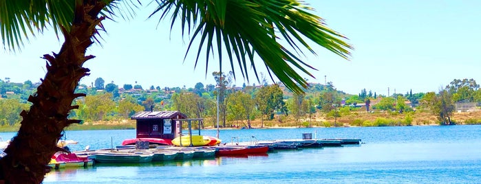 Lake Murray Reservoir is one of la mesa..