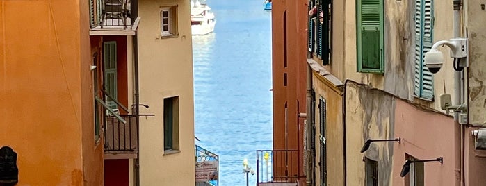 Le Mayssa is one of Villefranche-sur-mer.