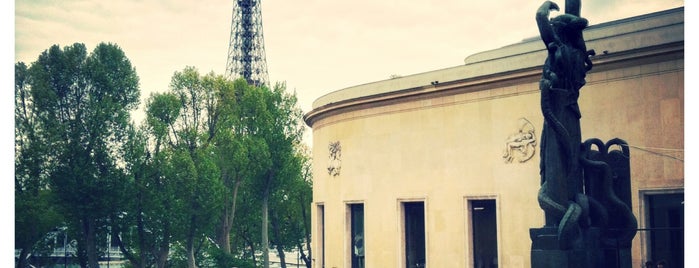 Palais de Tokyo is one of Paris.