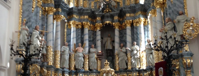 Костел св. Франциска Ксаверия / St. Francis Xavier Cathedral is one of Stanisław'ın Beğendiği Mekanlar.