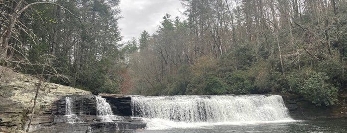Hooker Falls Trailhead is one of NC To-do list.