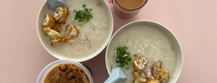 Chai Chee Pork Porridge is one of Singapore Food.