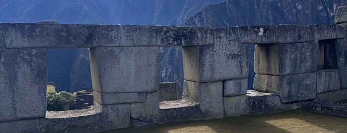 Templo de las Tres Ventanas is one of Machu Picchu.