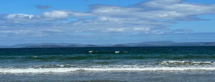 Seven Mile Beach is one of Hobart.